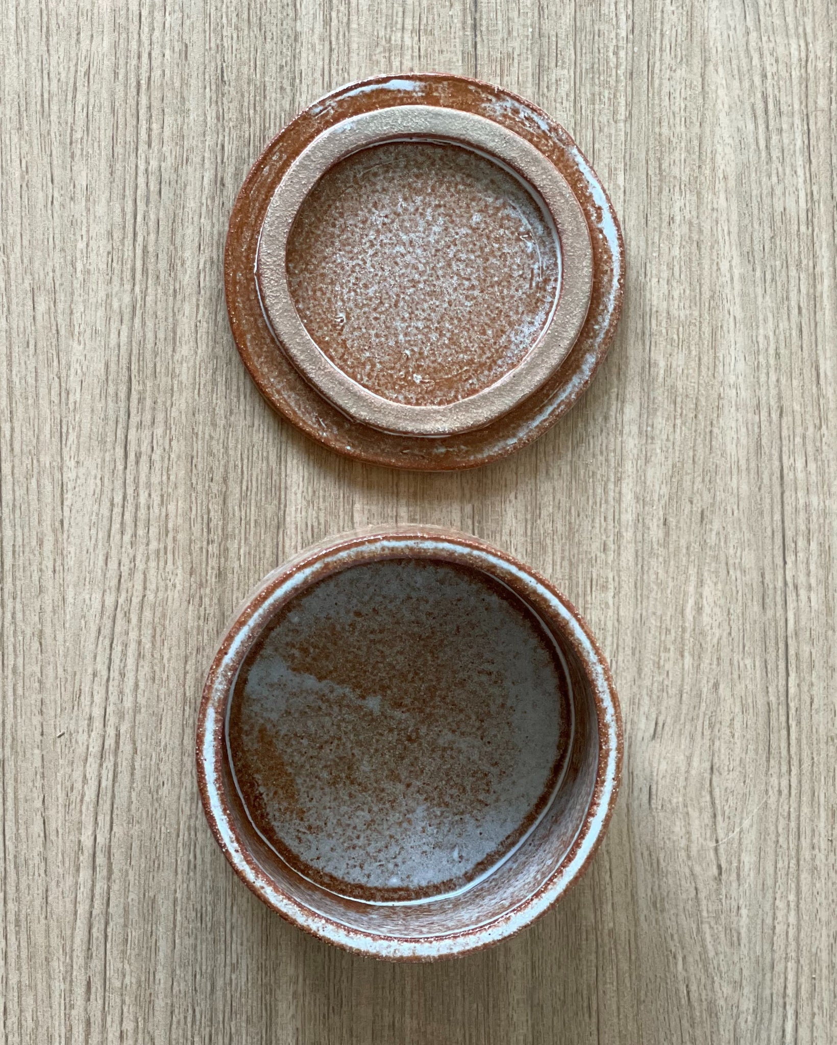 caramel lidded container